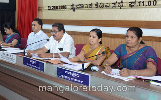 District-in-Charge Minister B Ramanath Rai 2